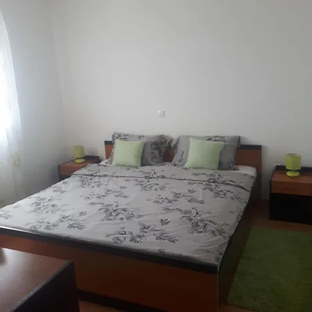 Gemuetliche Mit Toller Aussicht Apartment Dobrec